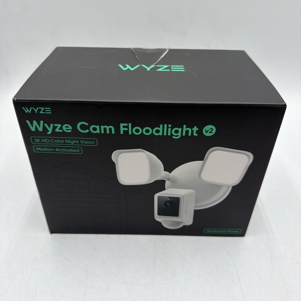 Wyze Cam Floodlight V2 Motion-Activated 2K HD Color Night Vision Camera